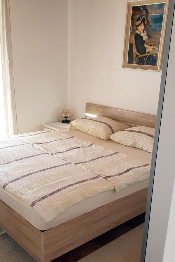 Apartments With A Parking Space Selce, Crikvenica - 5531 Esterno foto